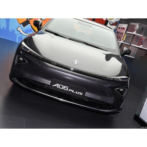 160KW Potencia total del motor 2024 Hycan A06 PLUS Versión de lujo eléctrico puro con 520KM de largo alcance y tipo de combustible híbrido