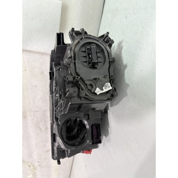 2015-2018  A8 Headlamp High Brightness Left Headlamp Assy Part number: 4H094 1773