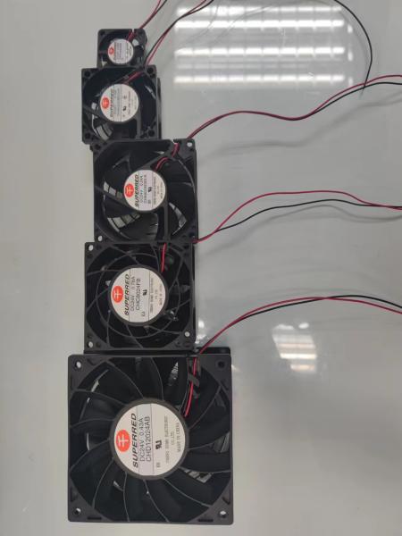 OEM Waterproof Cooling Fan IP65 IP68 Plastic Construction 7 Blade