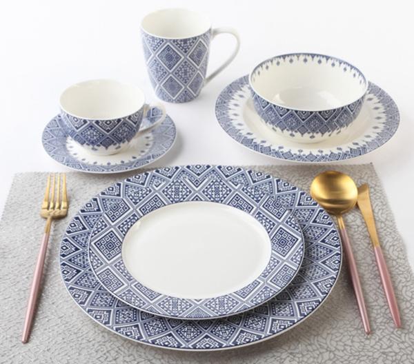 new bone china  elegant blue design dinner set /dinner plate/mug/bowl with colour box