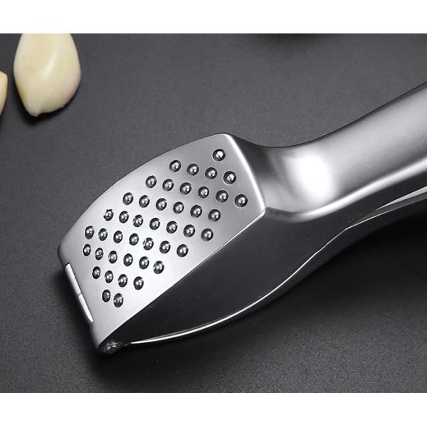 Stainless Steel Zinc Alloy Manual Garlic Press Hand Press for Cooking Kitchen Tools