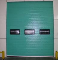 Portes sectionnelles isolées en acier avec isolation en mousse de polyuréthane et couleurs personnalisables