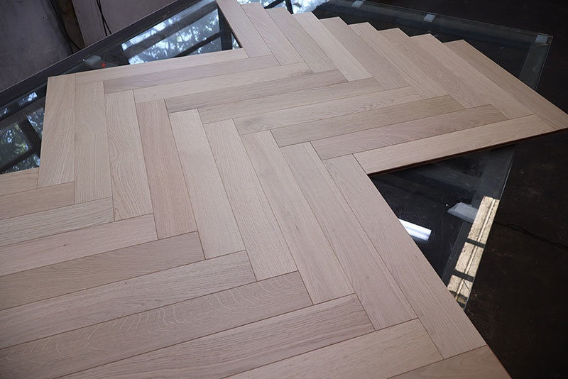 Prime Herringbone Oak Engineered Wood Flooring, Invisible Oil, 600 x 90MM