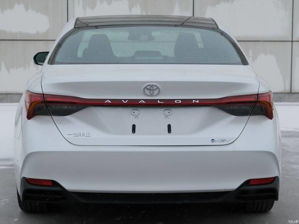 Avalon 2024 Intelligent Electric Hybrid Dual Engine 2.5L E-CVT XLE Premium Edition