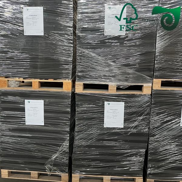 FSC 150gm 180gm Carton noir Résistant au pliage 70cm 100cm Pour sacs à provisions