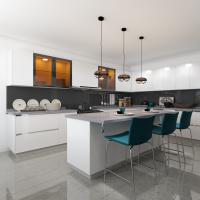 Armário de cozinha moderno com ilha de luxo
