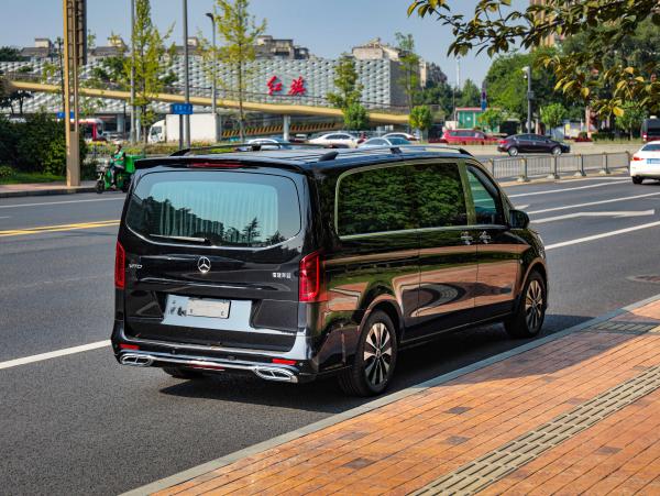 Intelligent Technology Factory Sport Automatic Mercedes Benz Business Car Vito MPV New Fuel Car