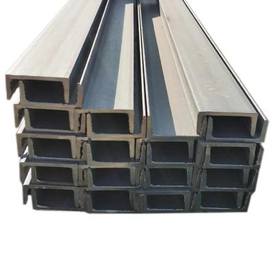 O feixe laminado a alta temperatura do aço carbono U perfila o canal de ASTM A36 Q235 Ss400I