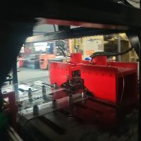 Máquina de moldeado de rollo de bandeja de cable 5.5kW para una producción suave y precisa