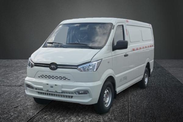 China New Electric Cargo Van With 260km Working Condition Endurance And 4 Tires
