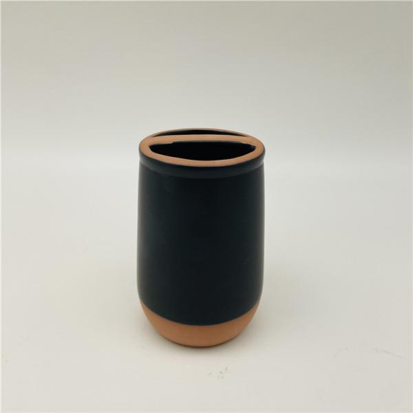 Water Drop Ceramic Bathroom Accessories Black Hand Soap Dispenser With Beige Base