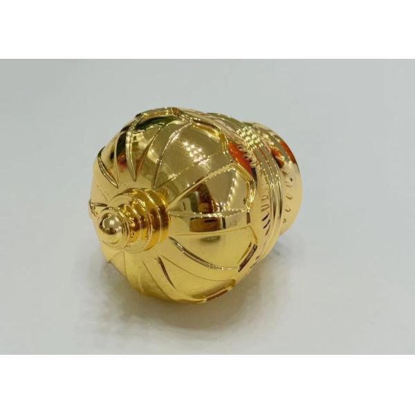 Экологически чистые золотые капсулы для парфюмерии