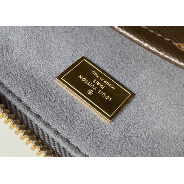 Sliver Shell Vernis Leather Womens Luxury Handbag Zipper Open