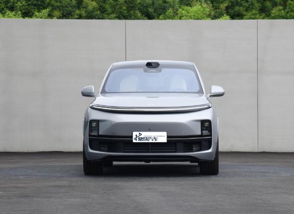 2025 Electric Ultimate Lixiang Electric Car L9 449Ps Comfortable Left Hand Drive Suv Car
