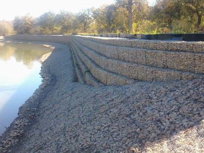 Cerca de alta elasticidade reforçada da cesta de Mesh Solid Structure Gabion do fio de Gabion