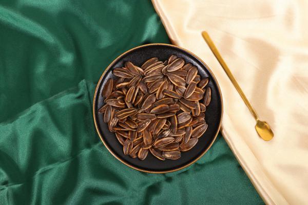 China factor wholesale salted roasted white sunflower seeds with cheap price