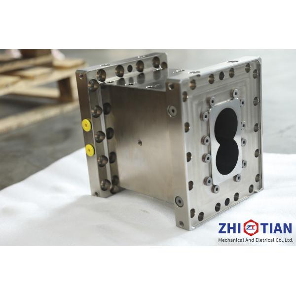 Высокий износостойкий двухшнековый экструдер разделяет бочонок винта с лучшей ценой на закрытый бочонок штрангпресса литиевой батареи