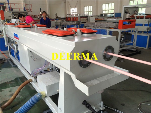 22kw PVC Pipe Machine 20mm - 63mm 20mm - 40mm Counter Rotating Extruder
