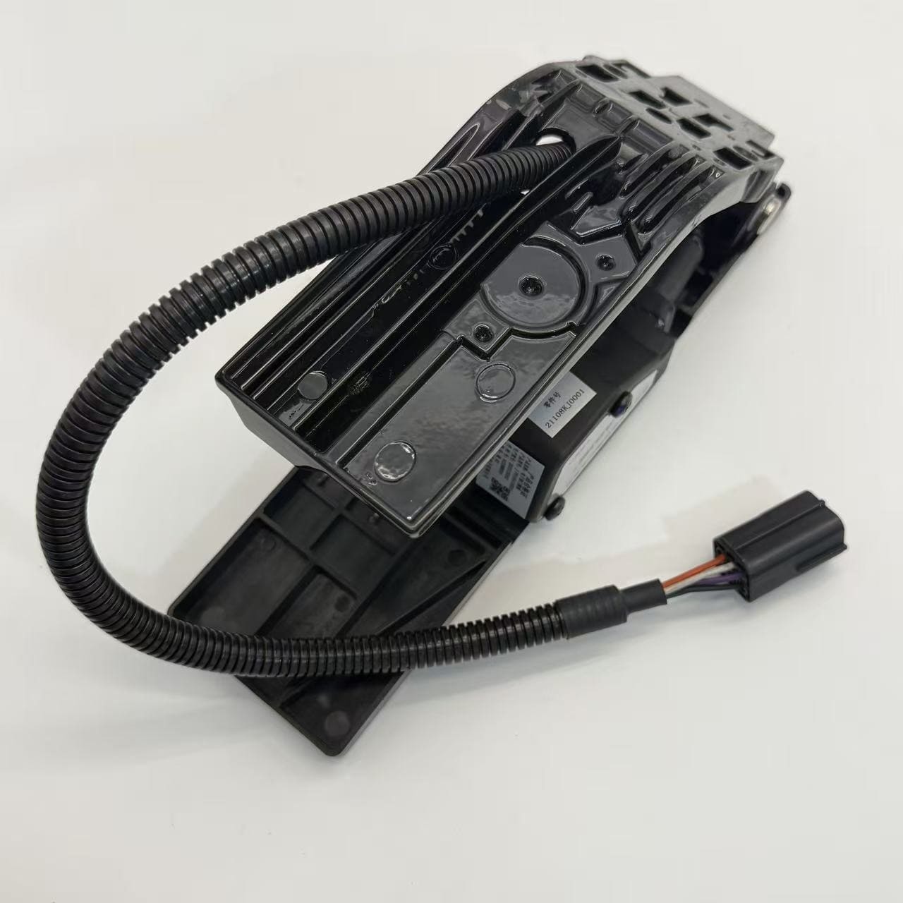 BAOJIE Electronic Accelerator Throttle Pedal Foot Gas Pedal Assembly, Replacement Spare Parts for City Bus, Tour Coach and Passenger Bus
