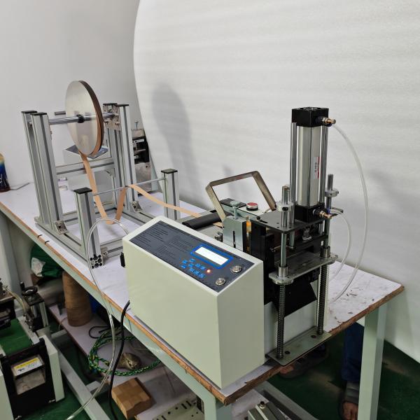 RS-CX100 Automatic Webbing Satin Ribbon Cutting Machine With Pinked Zigzag Cutting Edge