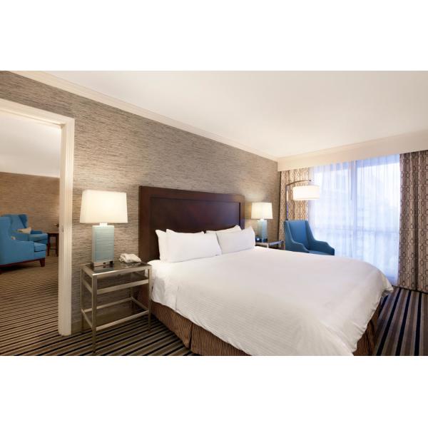 Hotel Room Furniture Cherry Wood King size Bed and Desk set in Modern American design style