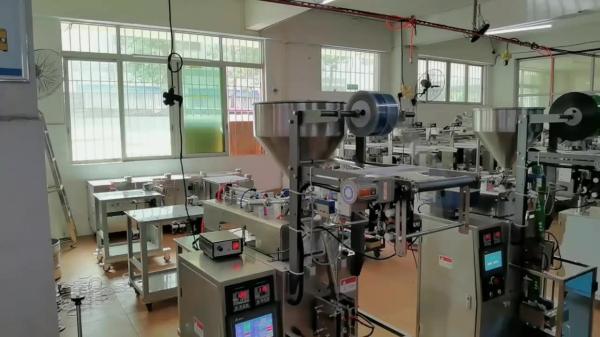 30ml Chemical Liquid Packer Machine 0.05%F.S Oil Sachet Packing