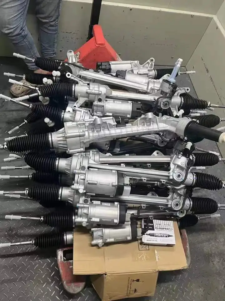 Land Rover Range Rover III L322 2002-2012 Управляющая стойка QEB500580