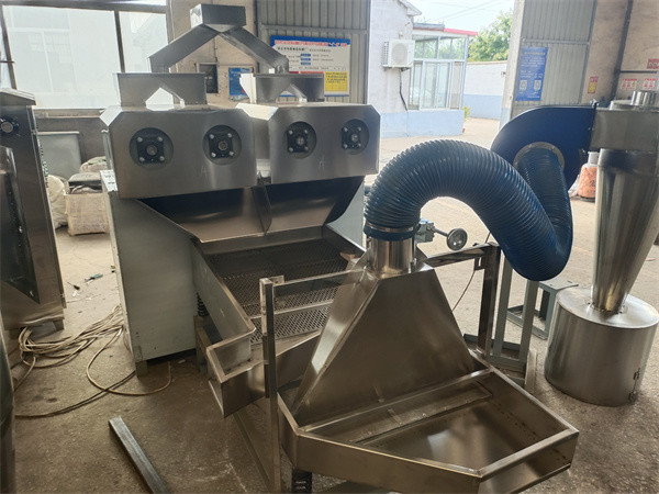 Peanut Peeling Machine Into Hale Kernel, Peanut blanching machine