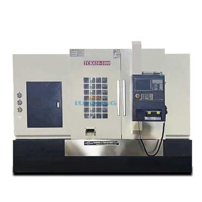 TCK630 Torno CNC de alta precisão para transformação de metais com torreta de ferramentas e tensão 380v