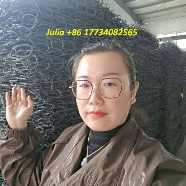 PVC coated Wire Mesh Gabion Baskets Custom Sizes Durable Corrosion Resistant for Retaining Walls Erosion Control and Landscaping