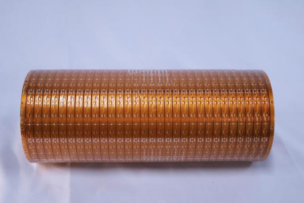 Lumière sans soudure 2835-60LEDs/m-8*1000-24V 16Résistance fixe jaune PET pour carte de circuit flexible à bande LED SMT