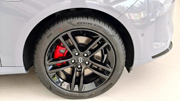New AITO M5 Hybrid Vehicles 255km 230km AITO M5 SUV