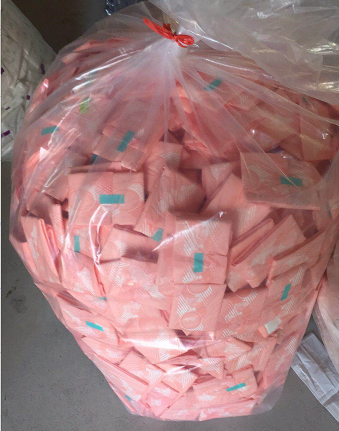 Les couches-culottes de catégorie B extérieures molles superbes tirent vers le haut le pantalon que l'OIN de mélange de couche-culotte approuvent