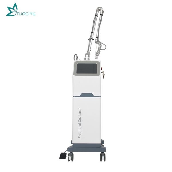 10600NM Fractional Co2 Laser Treatment Machine Wrinkle Removal Scar Removal