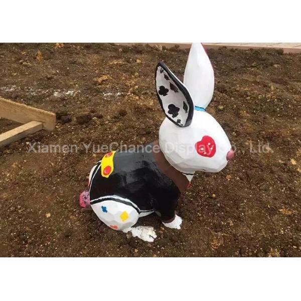 Outdoor Park Fiberglass Rabbit Statues Lovely Appearance Eco Friendly