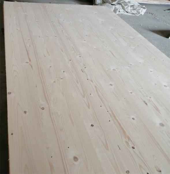 Moisture Content 8-12% Sanded Smooth Surface Spruce Lumber Durable