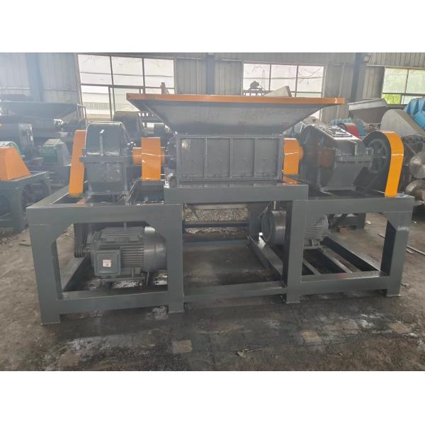 Alloy Blades Dual Shaft Shredder 1500kg/H Two 22kw Motors