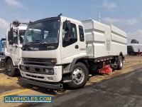 ISUZU FTR 205hp Road Street Sweeper Truck Medium Duty 15000 Liters