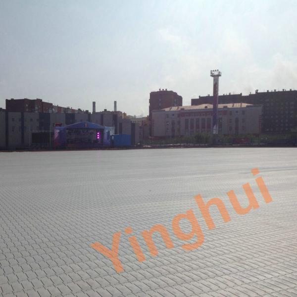 Plastic PP Portable Tent Flooring Party Wedding Stadium Walkway Concert Event Flooring for Sale