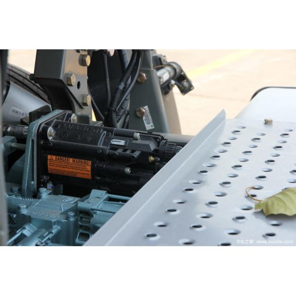 World high level HOWO A7 6x4 series tractor with ABS EVB ASR EBL TMP AMT technology