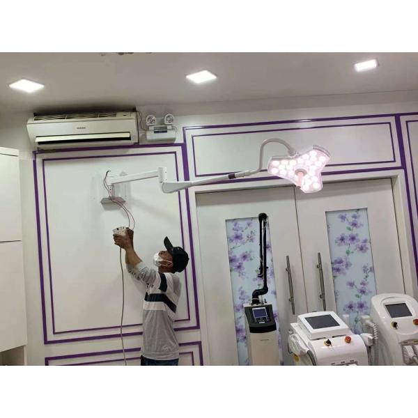 Adjustable Wall Mounted Examination Lamp For Dental Gynaecology Pet Tattoo
