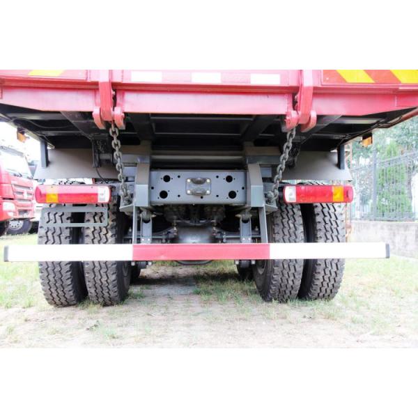 Touch Screen Used HOWO Heavy Truck 340 HP 6X4 5.6m Dump Trucks at for 2 Passengers