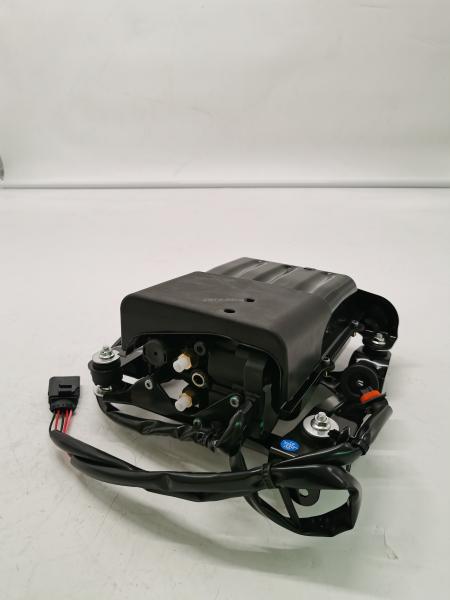 MZM001MT Air Ride Suspension Pump For Porsche 970 Paramela Reference