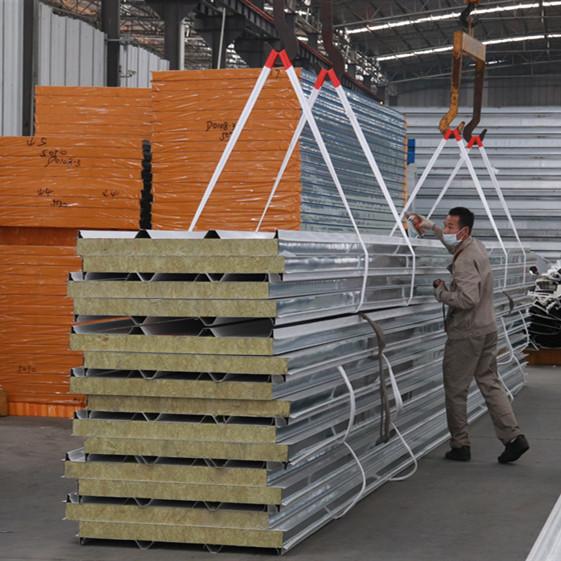 Heat Insulation Fireproof Rock Wool Sandwich Panel Roof Panel For Prefabricated House