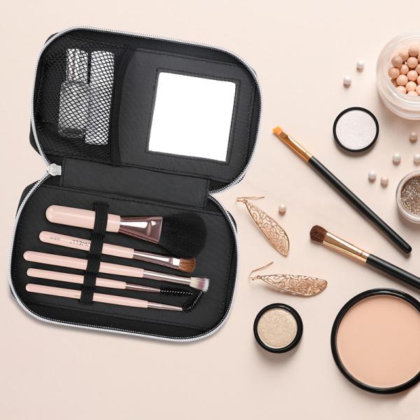 Petit sac cosmétique personnalisé de luxe, sac de maquillage en cuir noir