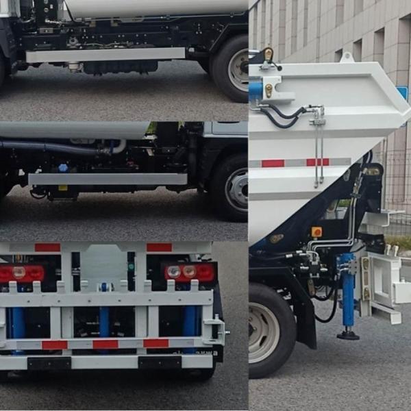 4500kg 3.3m3 Garbage Dump Truck Diesel Powered For Environment Clean