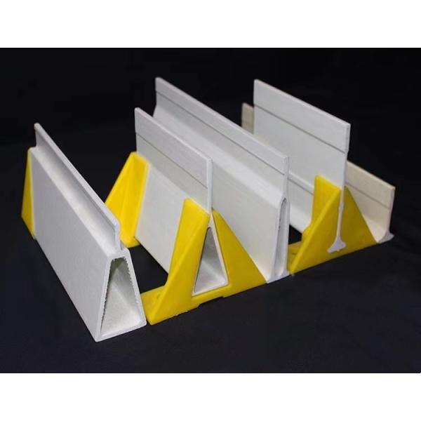 Fiberglass Plastic Slatted Floor Support FRP Beam Triangle Type