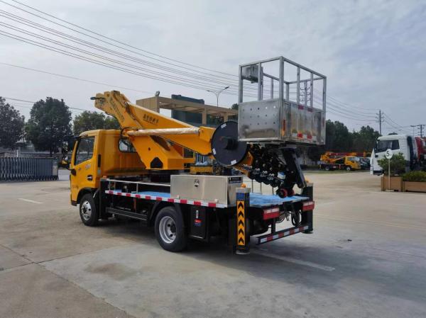 Original Cherry Picker Hydraulic Engine / 24m Aerial Working Platform Mounted Truck for Sale in Stock