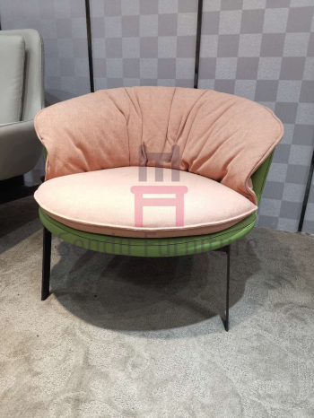 Upholstered Unfolder 0.6cbm Metal Base Sofa Chair Height 45cm