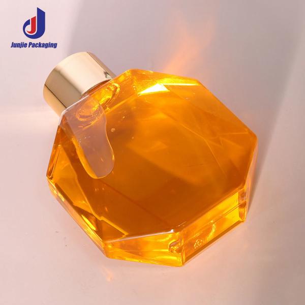 Bouteille à goutte-à-goutte de 10 ml Bouteilles de pulvérisation à logo personnalisé blanches avec couvercle renouvelé